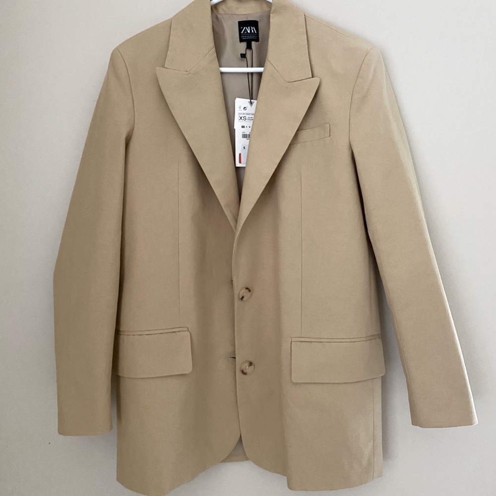 Zara | Camel/beige structured tailored blazer; NWT